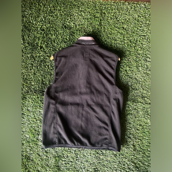 Nike ACG Vest - Picture 2 of 3